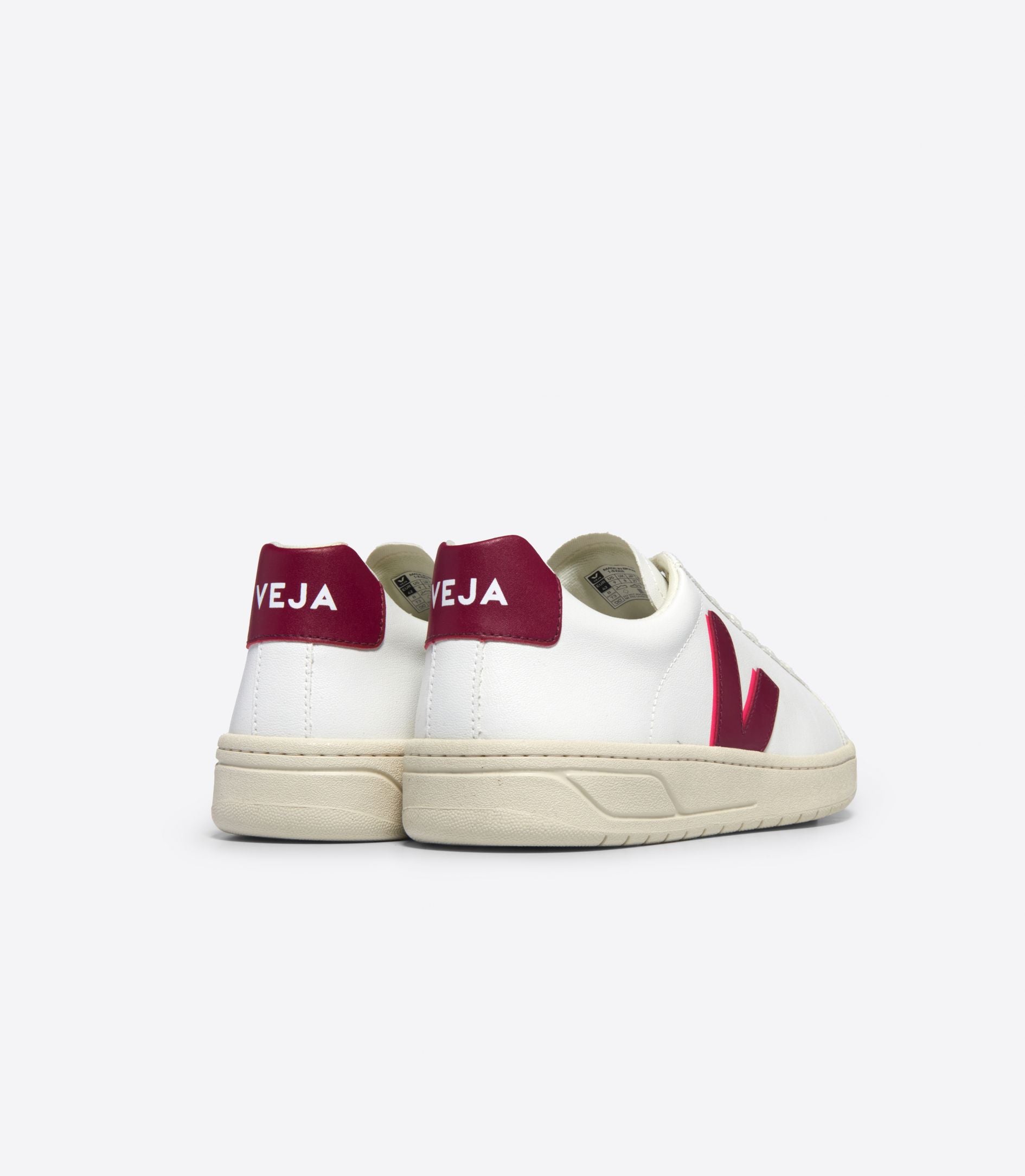 Urca CWL in Marsala Rose Fluo from Veja