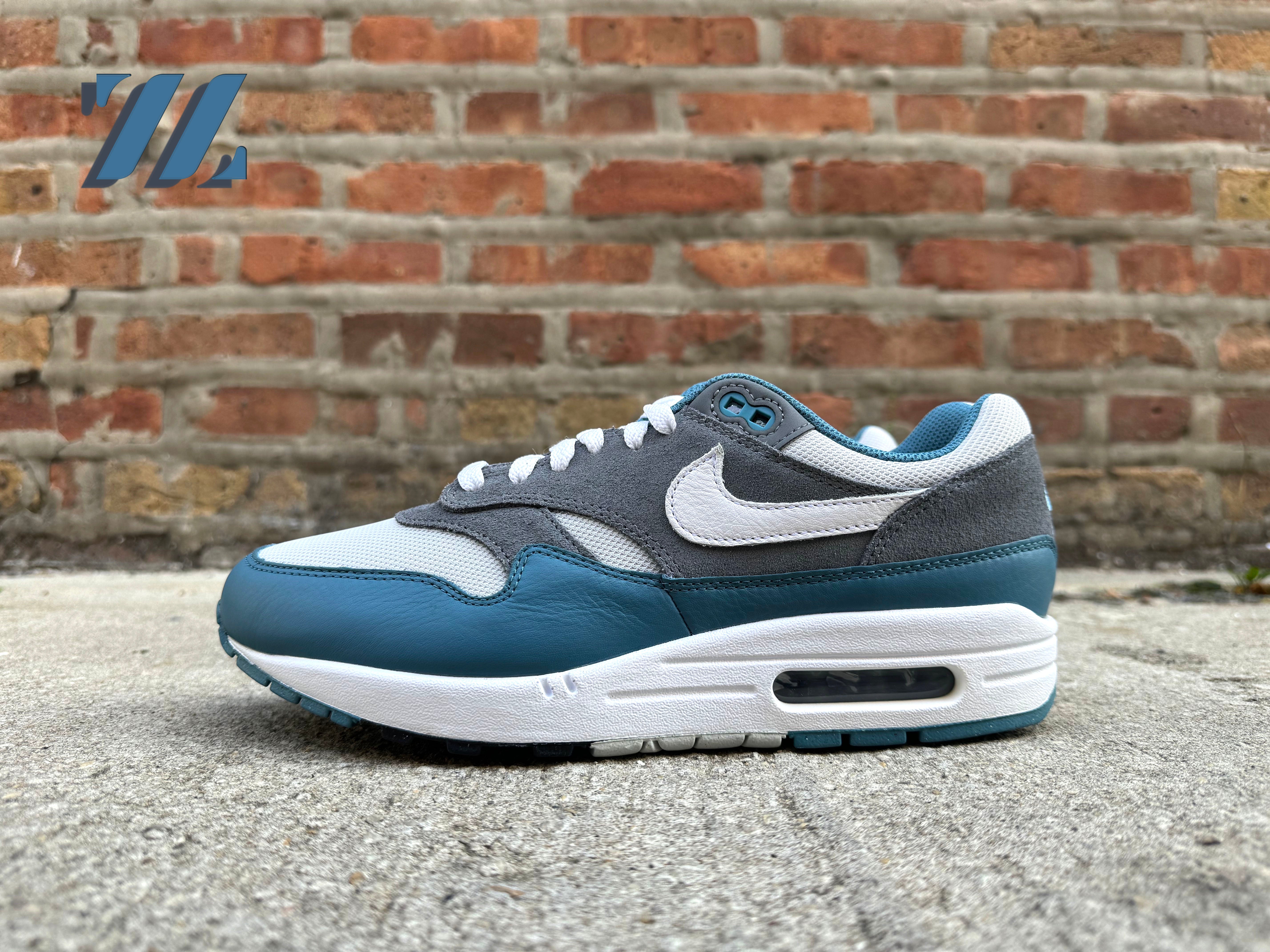 Men’s Nike Air Max 1