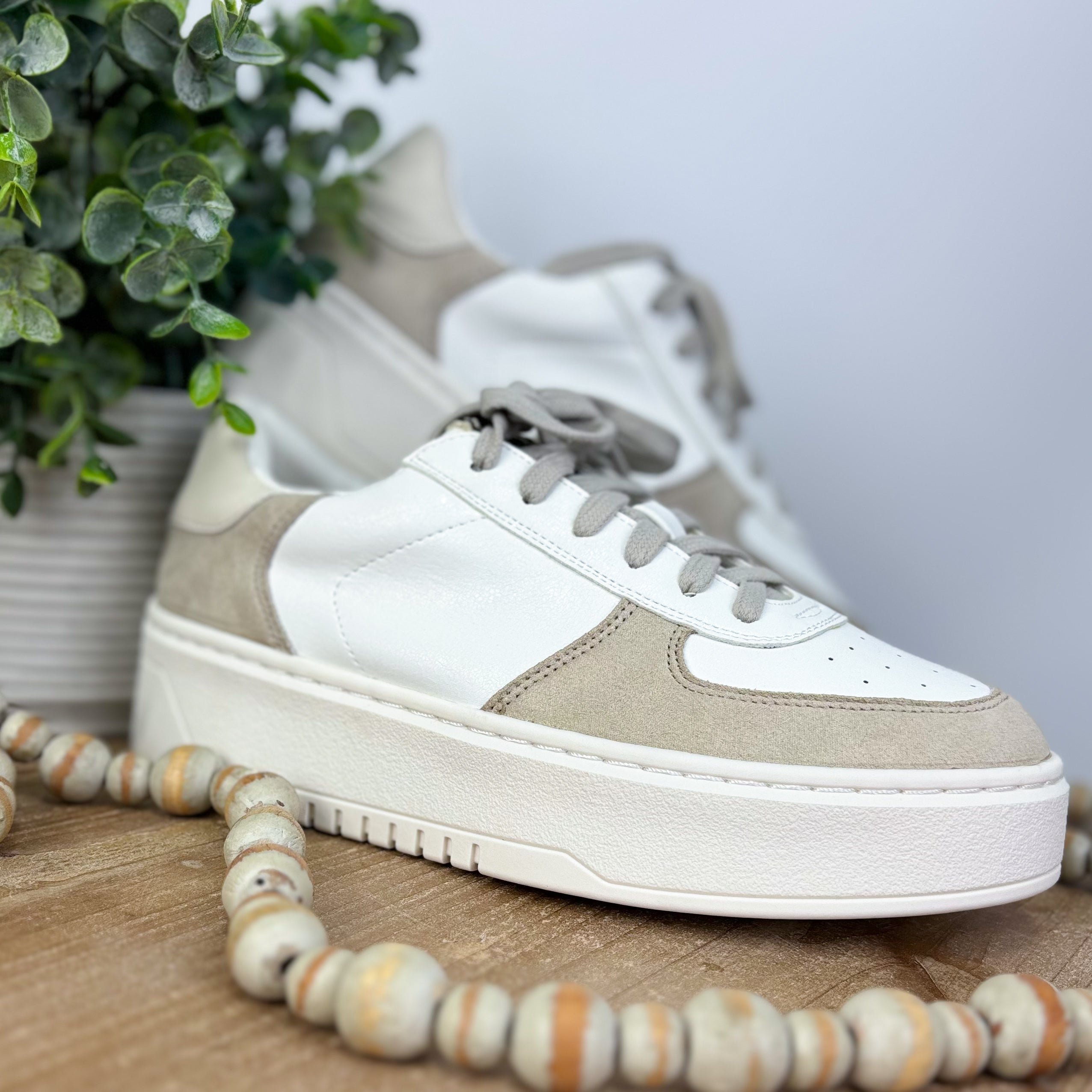 The Willa Sneaker