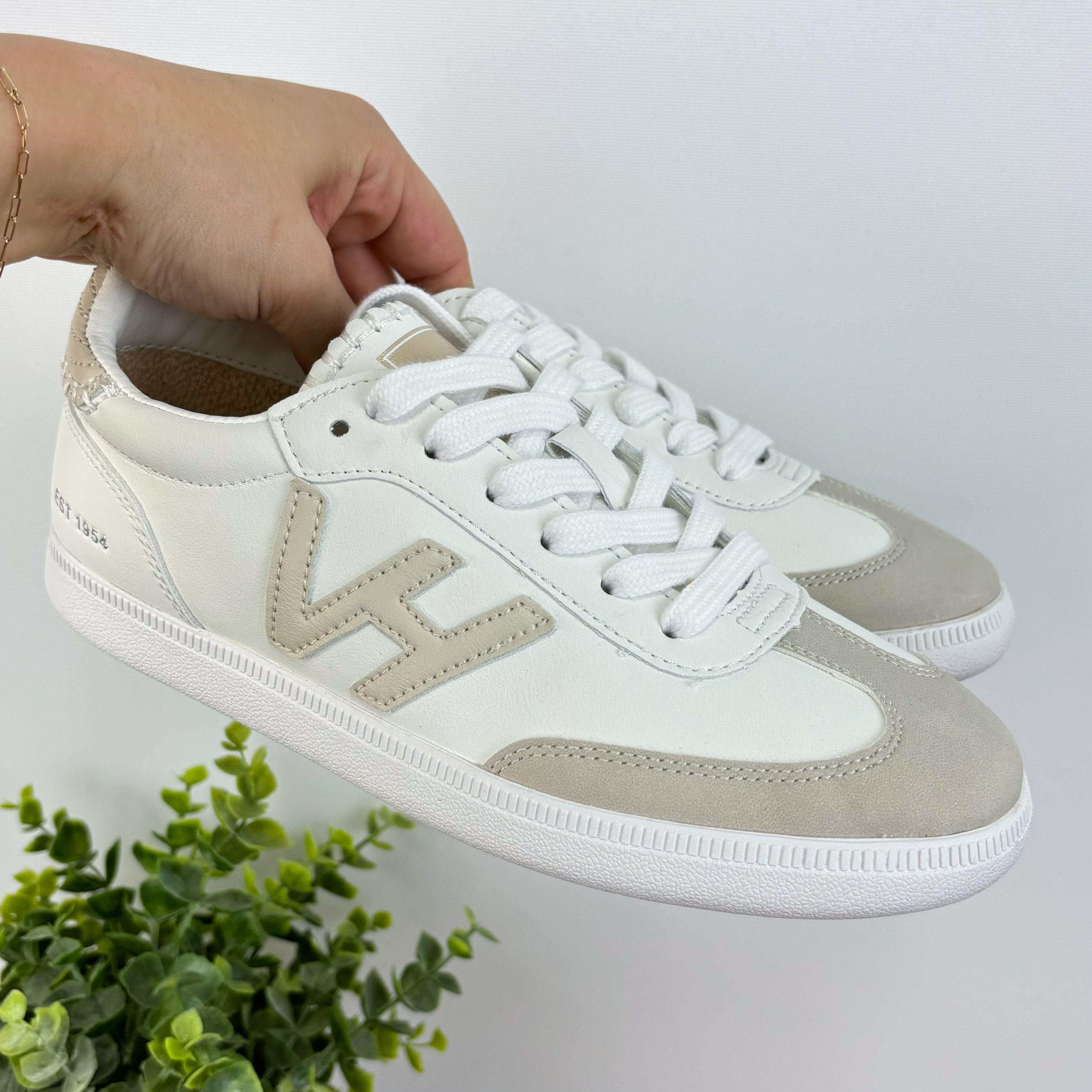 The Amelia Sneaker