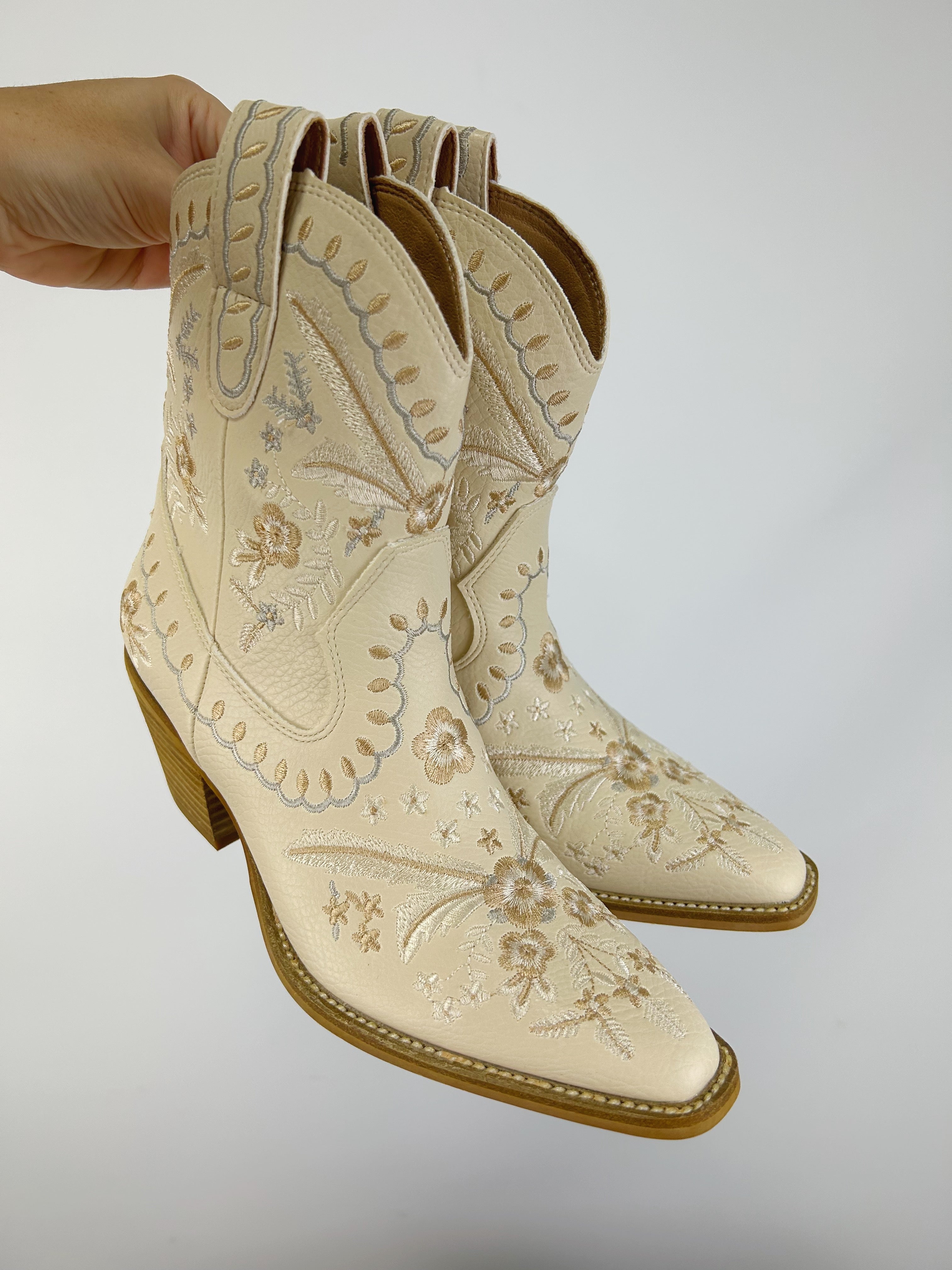 The Oakley Cowgirl Boot