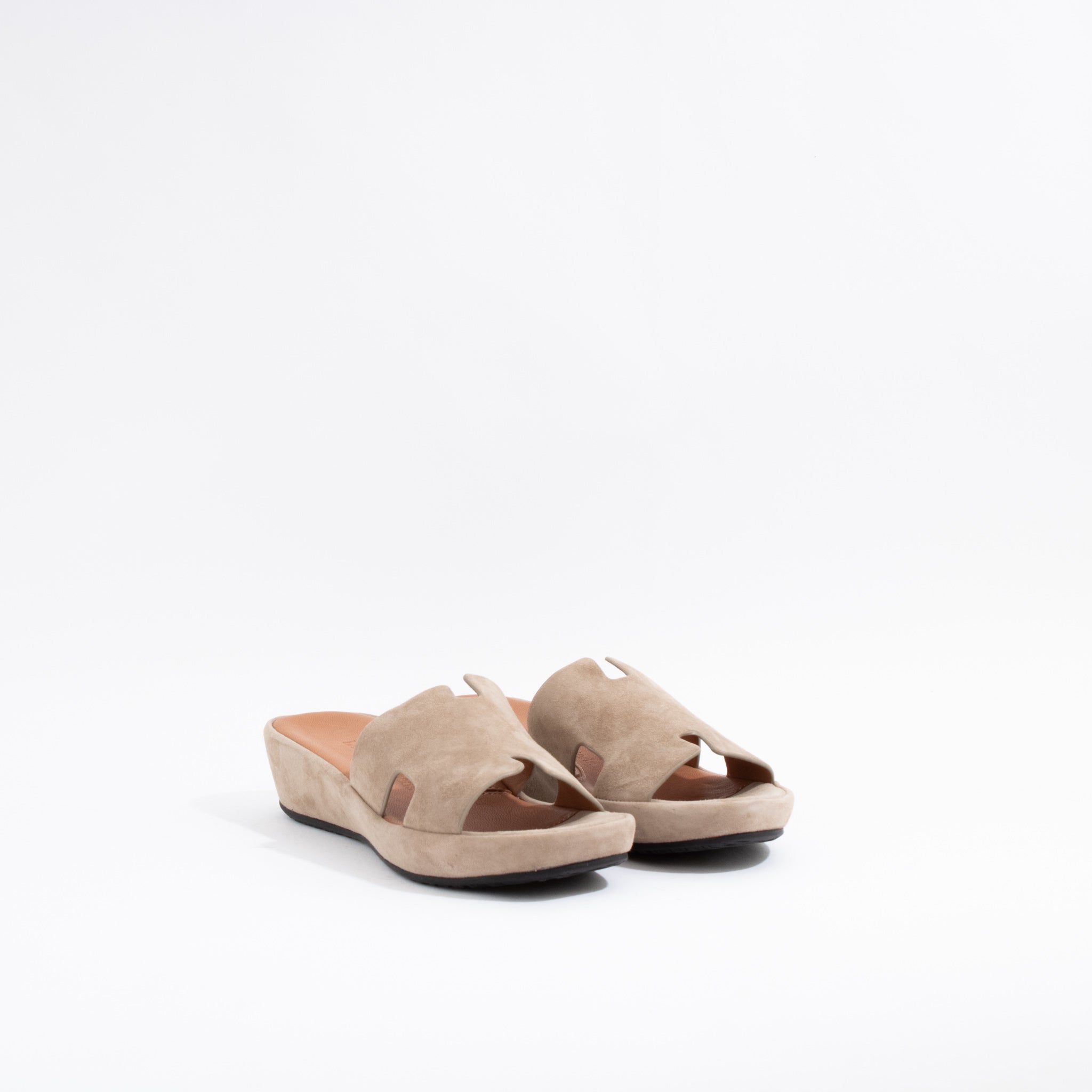 CATIANA | TAUPE SUEDE