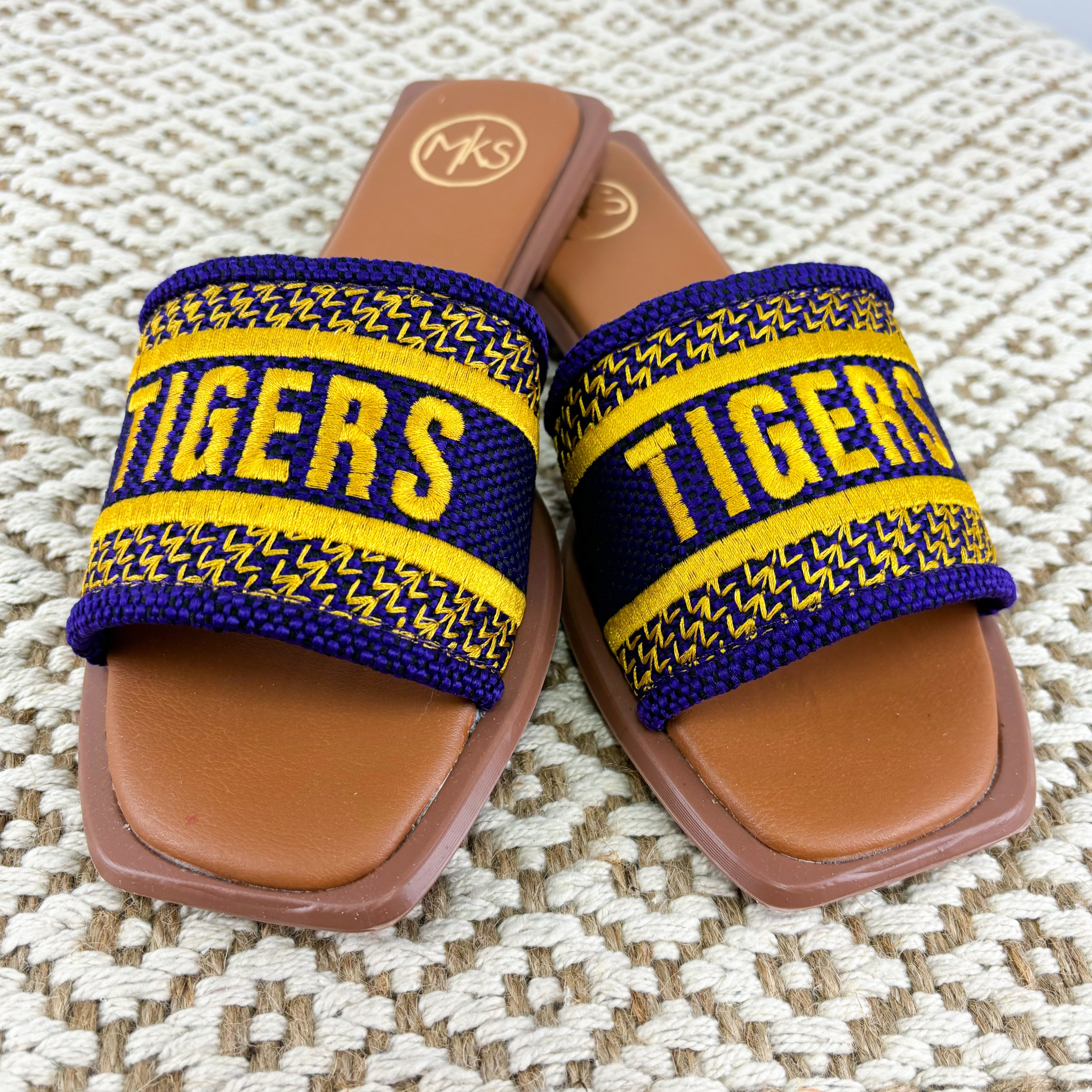 The Tiger Kick Sandal