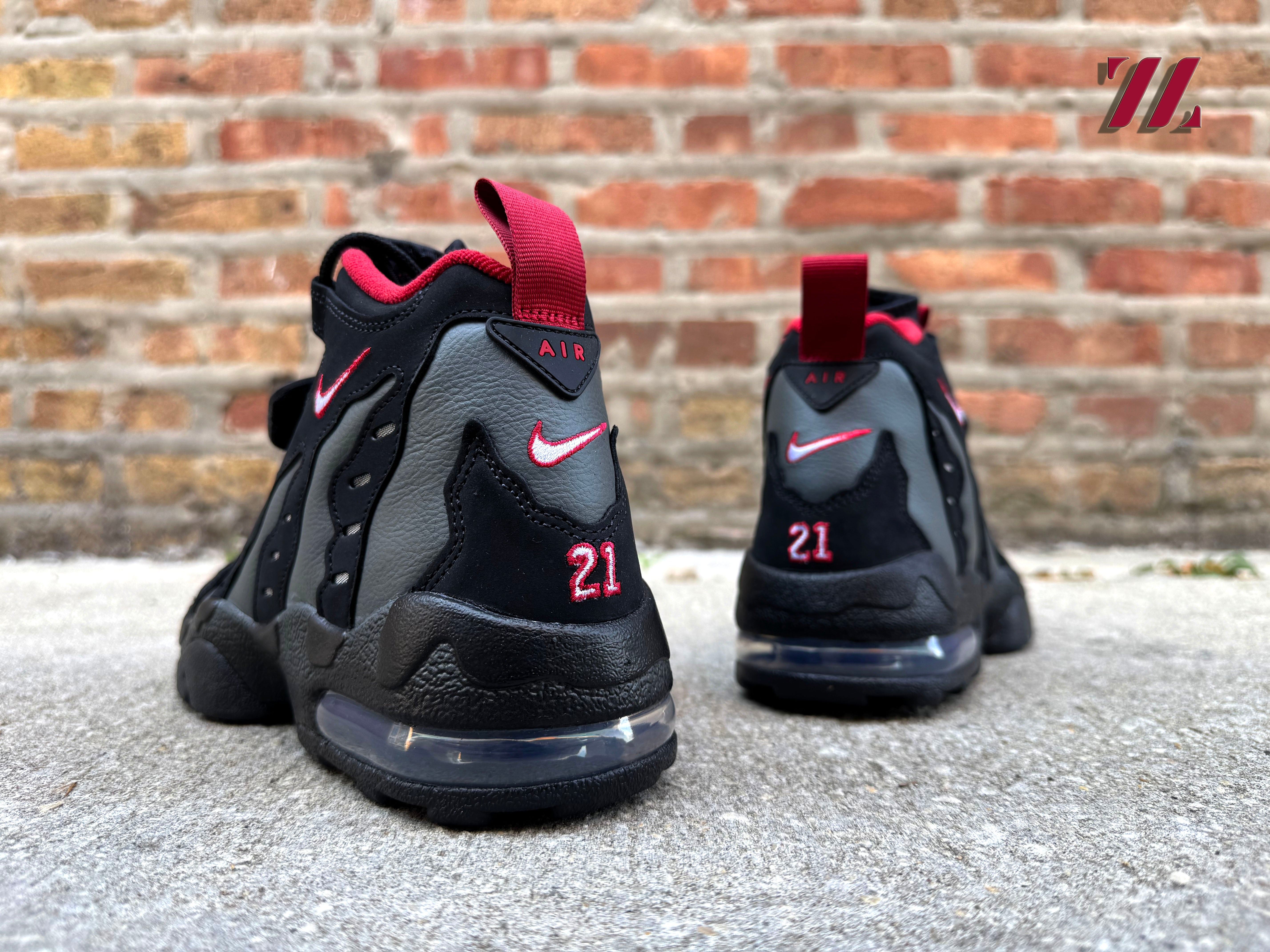 Men’s Nike Air DT Max ’96 “Falcons”