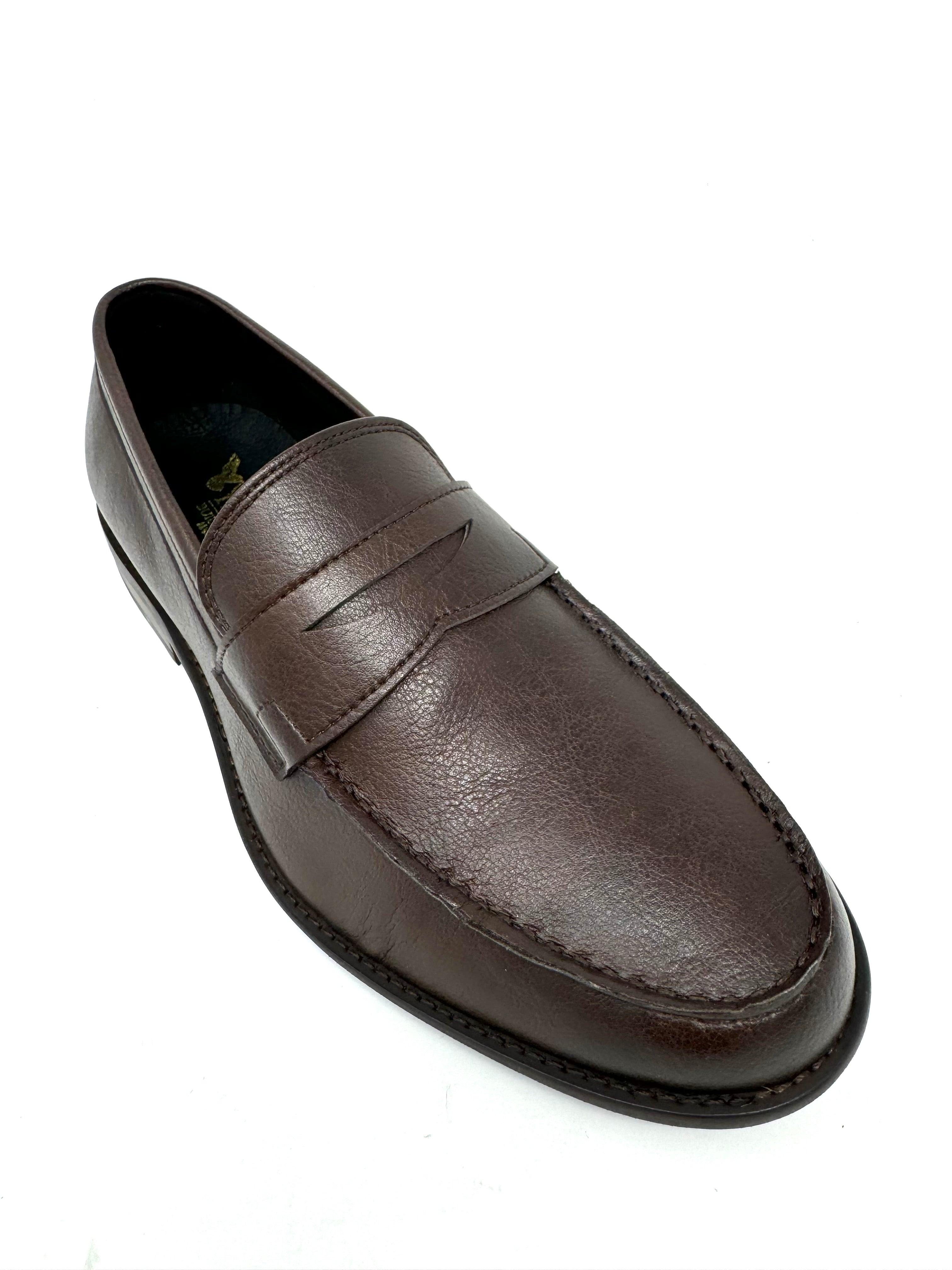 Anthony Loafer in Brown from Novacas