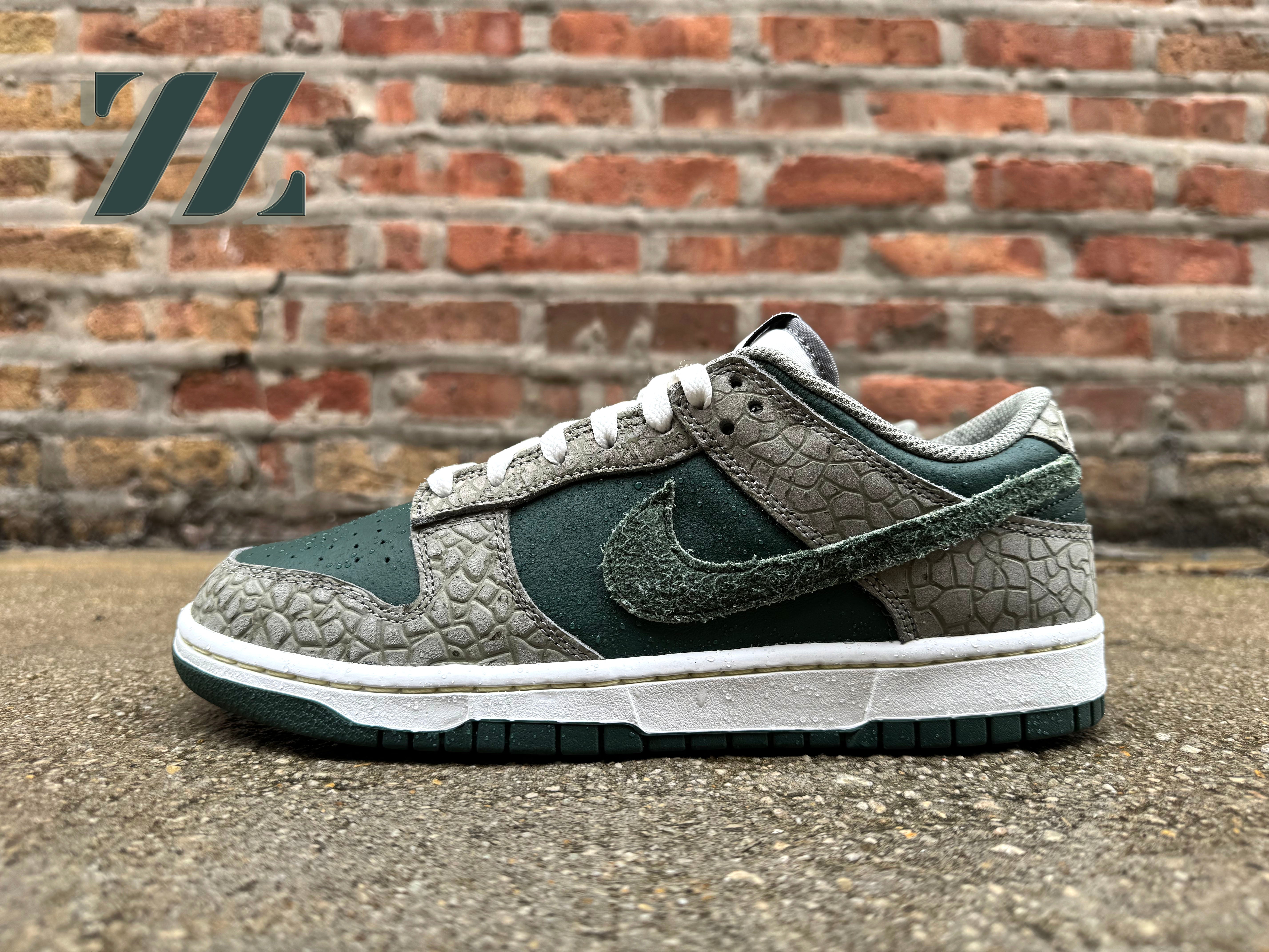 Men's Nike Dunk Low