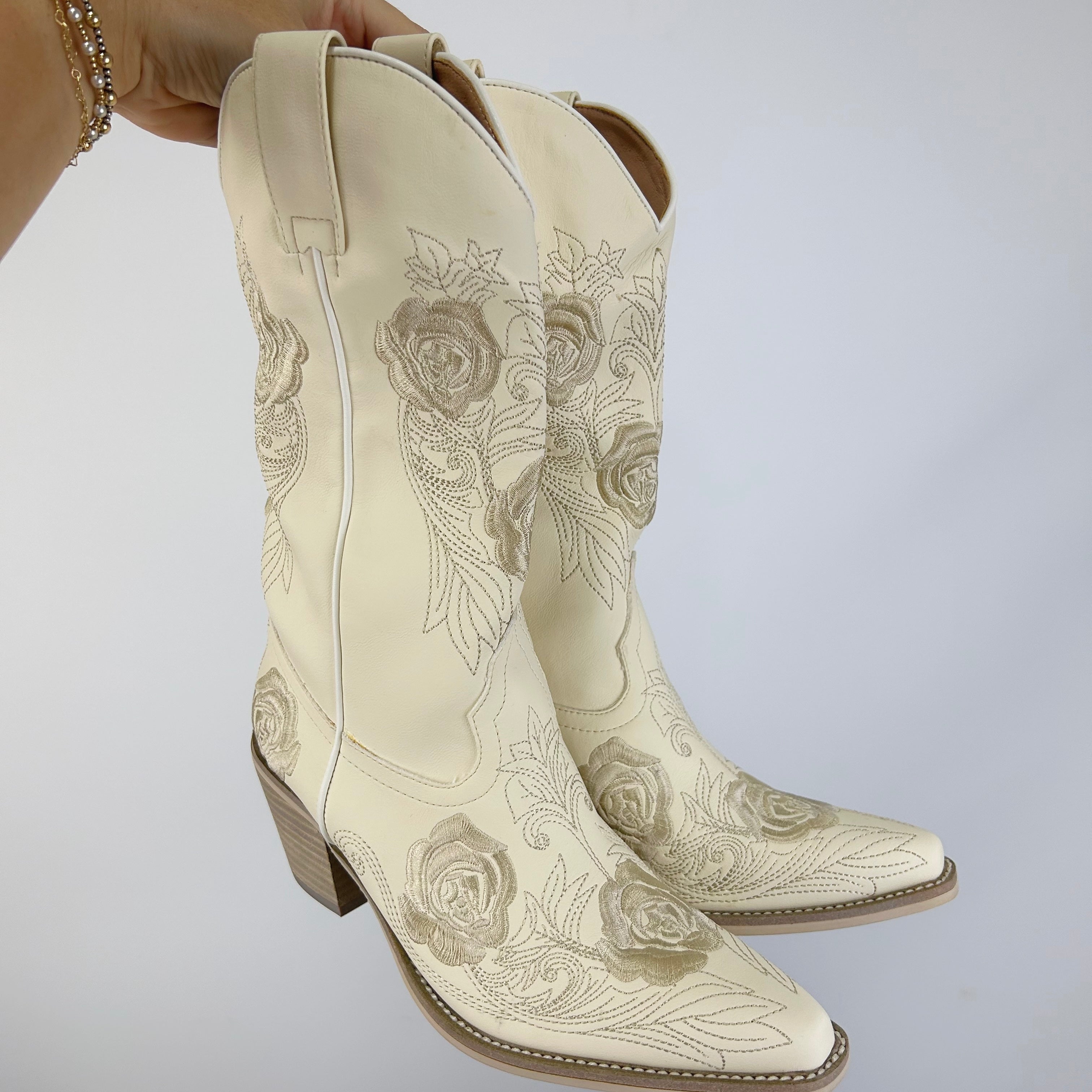 The Lucy Cowgirl boots