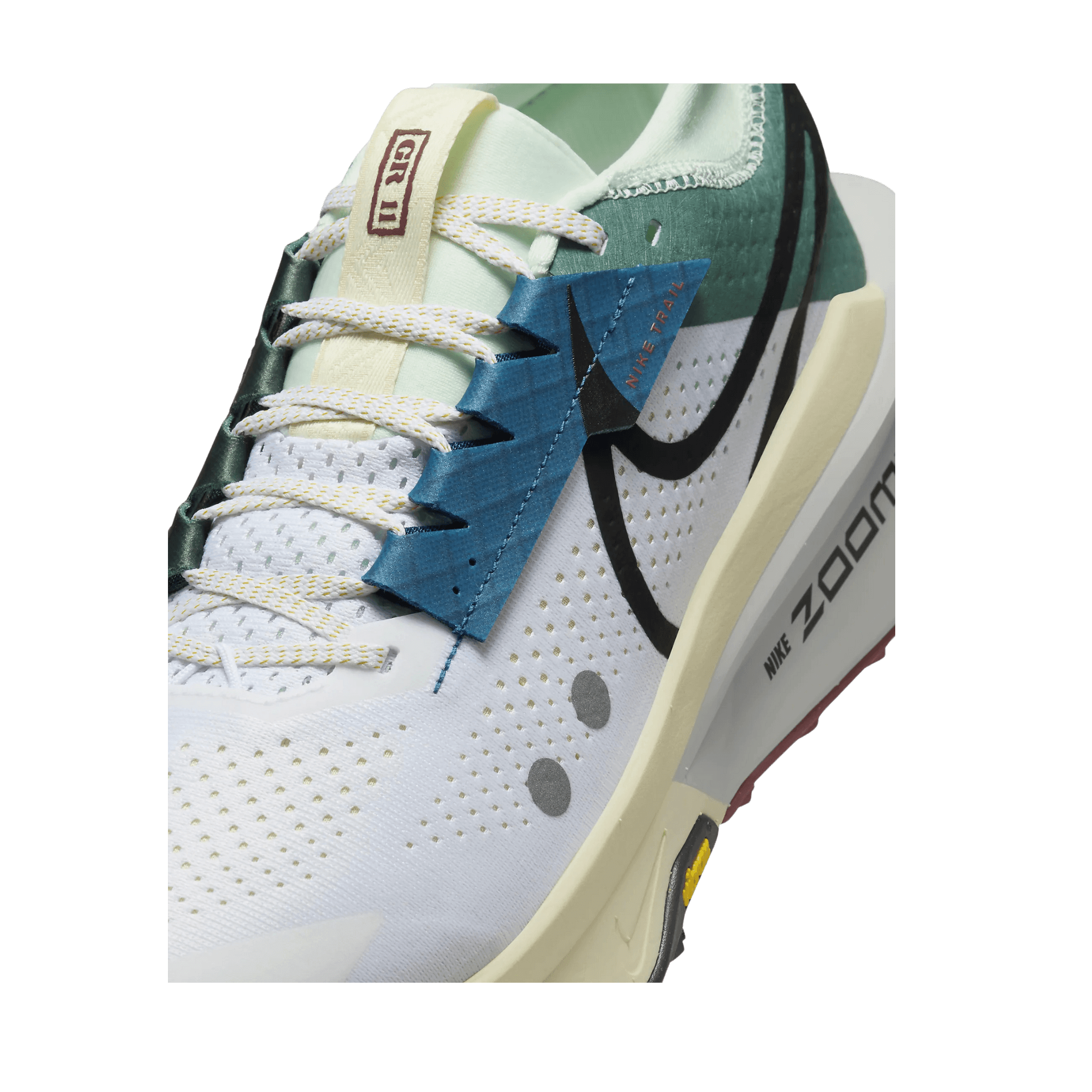 NIKE MEN'S ZEGAMA TRAIL 2