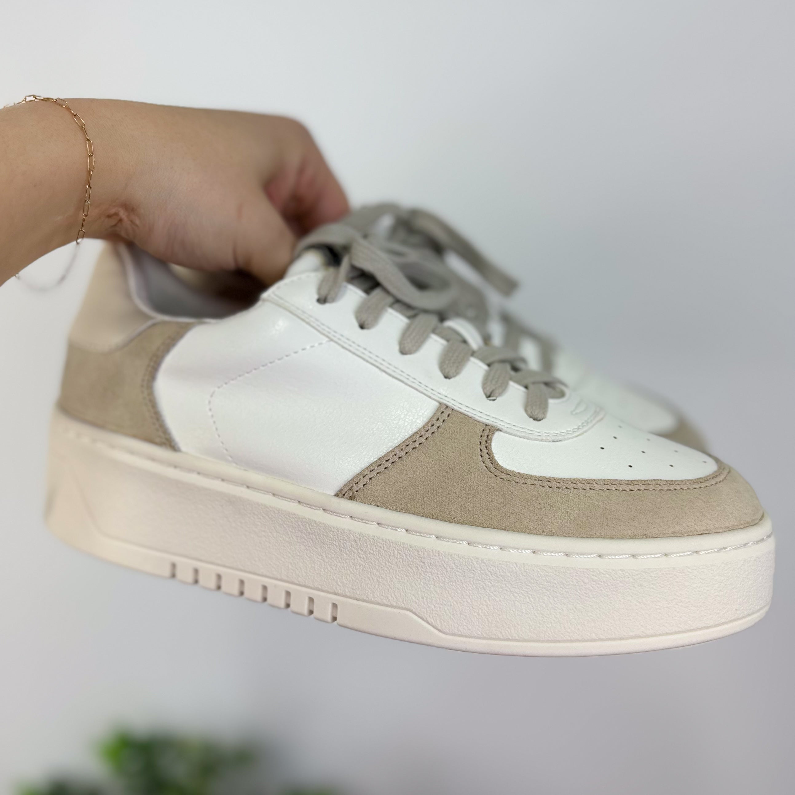 The Willa Sneaker